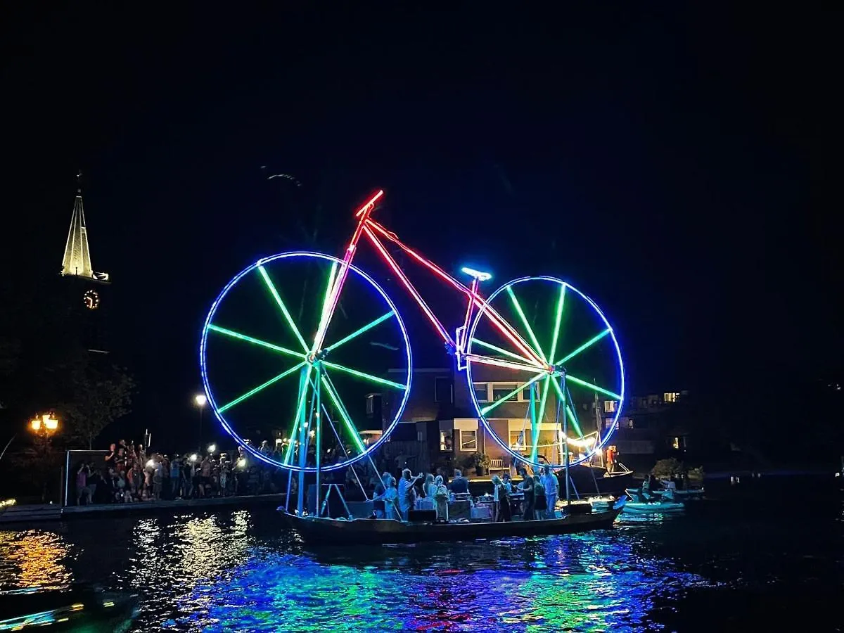 Дом отдыха Rw-Aalsmeer,Waterloft Near Amsterdam And Schiphol